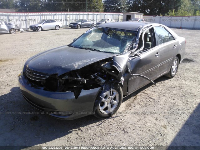 4T1BE32K63U706330 - 2003 TOYOTA CAMRY LE/XLE/SE GRAY photo 2