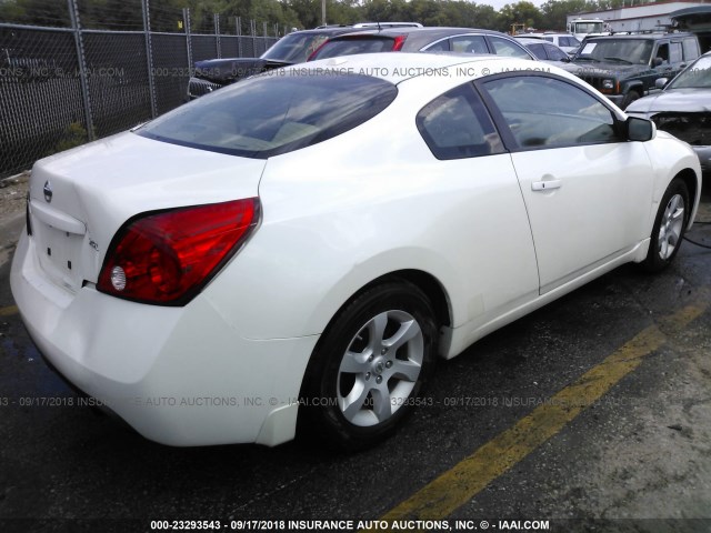 1N4AL24E48C278672 - 2008 NISSAN ALTIMA 2.5S WHITE photo 4