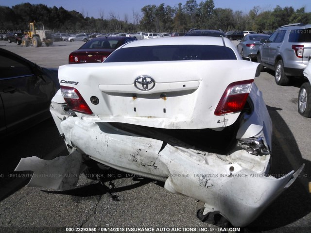 JTNBE46K173009479 - 2007 TOYOTA CAMRY NEW GENERAT CE/LE/XLE/SE WHITE photo 6