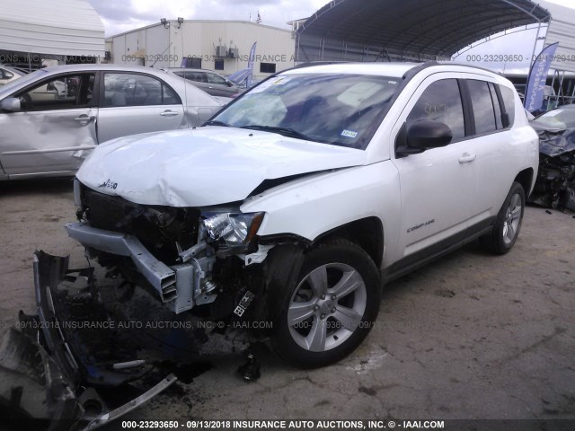 1C4NJCBA8GD568154 - 2016 JEEP COMPASS SPORT WHITE photo 2