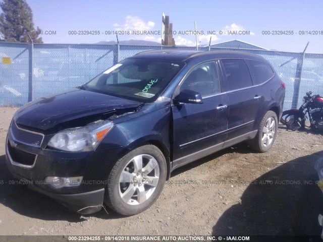 1GNKVLED3CJ214252 - 2012 CHEVROLET TRAVERSE LTZ BLUE photo 2