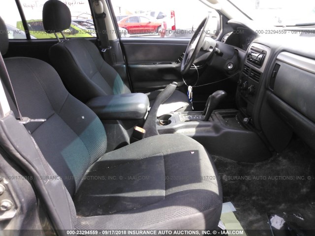 1J4GW48S84C236212 - 2004 JEEP GRAND CHEROKEE LAREDO/COLUMBIA/FREEDOM 灰色 照片 5