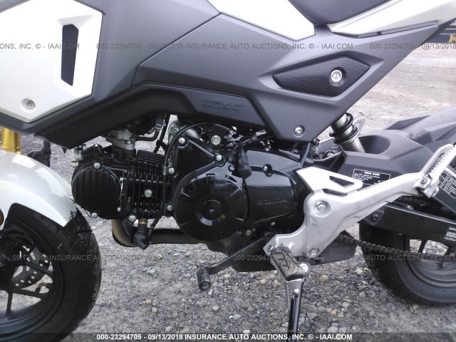 MLHJC7518J5008323 - 2018 HONDA GROM WHITE photo 9