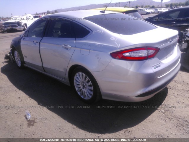 3FA6P0PU3GR195378 - 2016 FORD FUSION SE PHEV SILVER photo 3