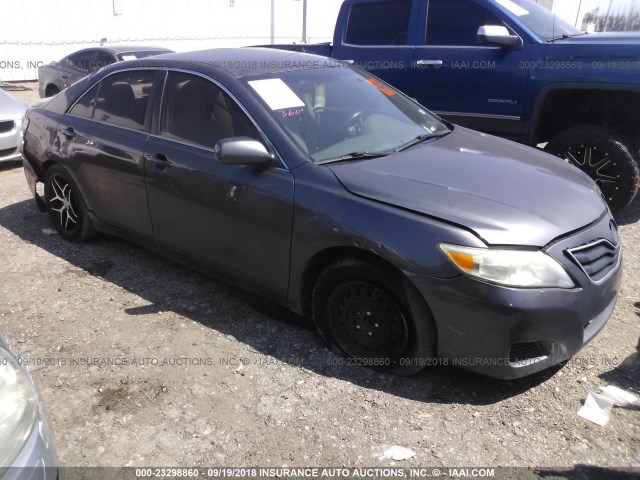 4T4BF3EK6BR170850 - 2011 TOYOTA CAMRY SE/LE/XLE GRAY photo 1