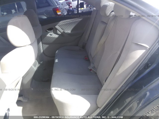 4T1BF3EK4BU162823 - 2011 TOYOTA CAMRY SE/LE/XLE GRAY photo 8