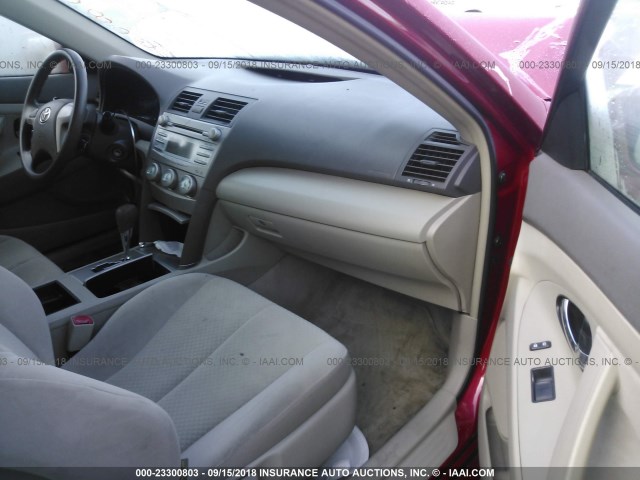 4T1BE46K98U206654 - 2008 TOYOTA CAMRY CE/LE/XLE/SE 红色 照片 5