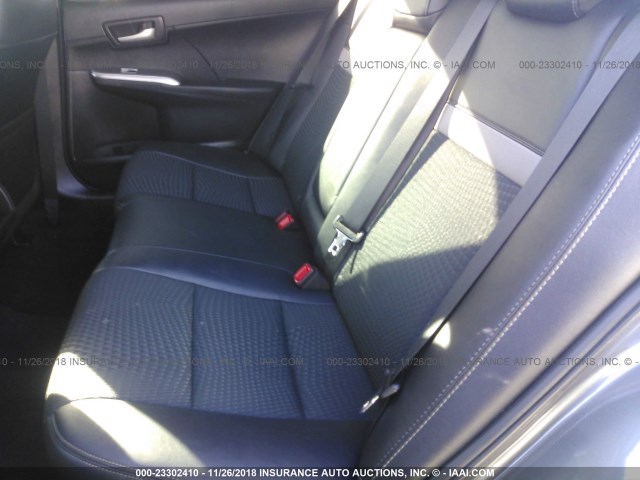 4T1BF1FK7DU219649 - 2013 TOYOTA CAMRY L/SE/LE/XLE ნაცრისფერი ფოტო 8