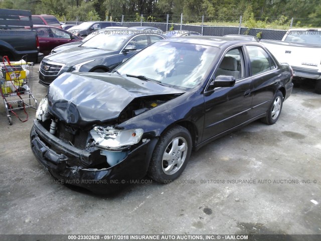 1HGCG5658WA186075 - 1998 HONDA ACCORD EX Qara foto 2