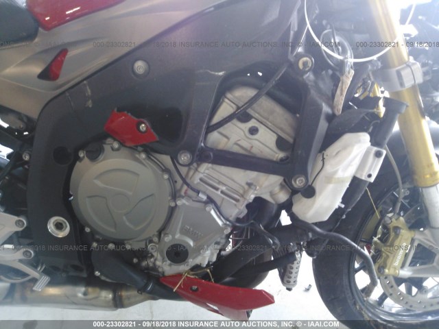 WB10D1209EZ199010 - 2014 BMW S 1000 R RED photo 8