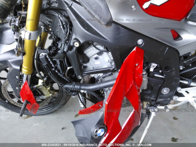 WB10D1209EZ199010 - 2014 BMW S 1000 R RED photo 9