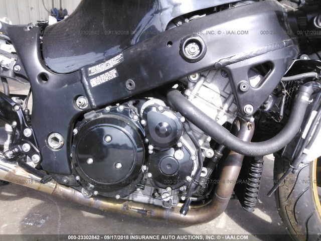 JS1GX72A282109370 - 2008 SUZUKI GSX1300 R GRAY photo 8