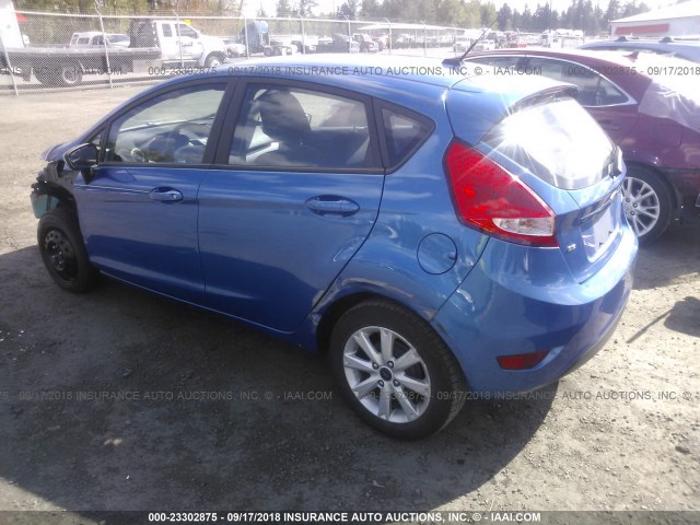 3FADP4EJ4BM165268 - 2011 FORD FIESTA SE BLUE photo 3