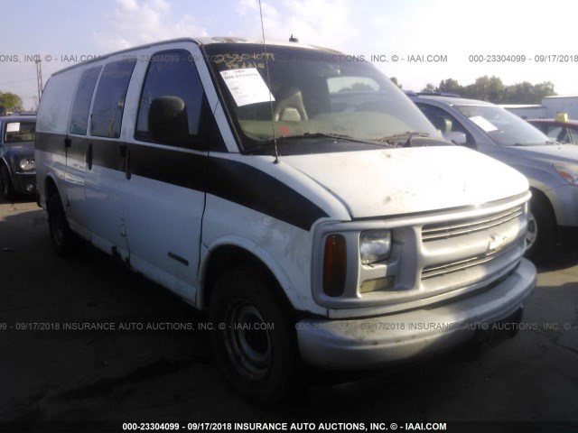 1GCFG15W811144898 - 2001 CHEVROLET EXPRESS G1500  WHITE photo 1