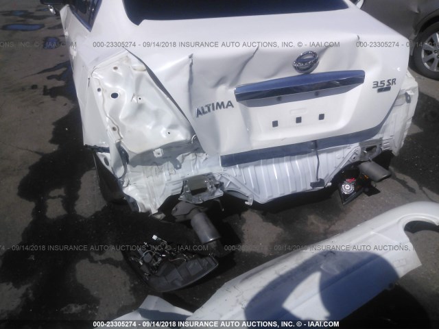 1N4BL2AP6BC130041 - 2011 NISSAN ALTIMA SR WHITE photo 6