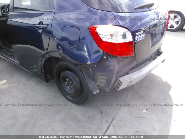 2T1KU40E59C025723 - 2009 TOYOTA COROLLA MATRIX  BLUE photo 6