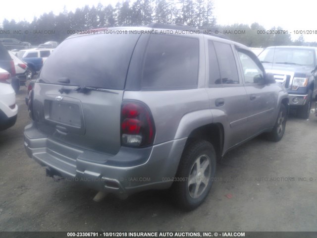 1GNDT13S762214094 - 2006 CHEVROLET TRAILBLAZER LS/LT BEIGE photo 4