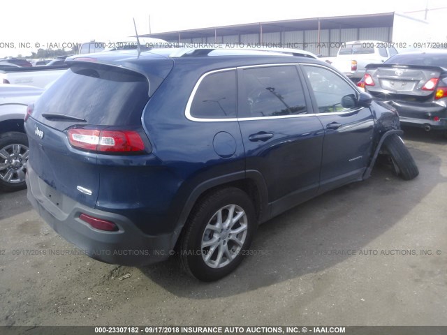 1C4PJLCB7JD566600 - 2018 JEEP CHEROKEE LATITUDE BLUE photo 4