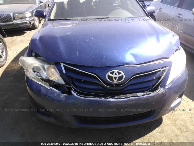 4T4BF3EK7BR134746 - 2011 TOYOTA CAMRY SE/LE/XLE BLUE photo 6