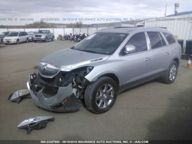 5GALVBEDXAJ245004 - 2010 BUICK ENCLAVE CXL SILVER photo 2