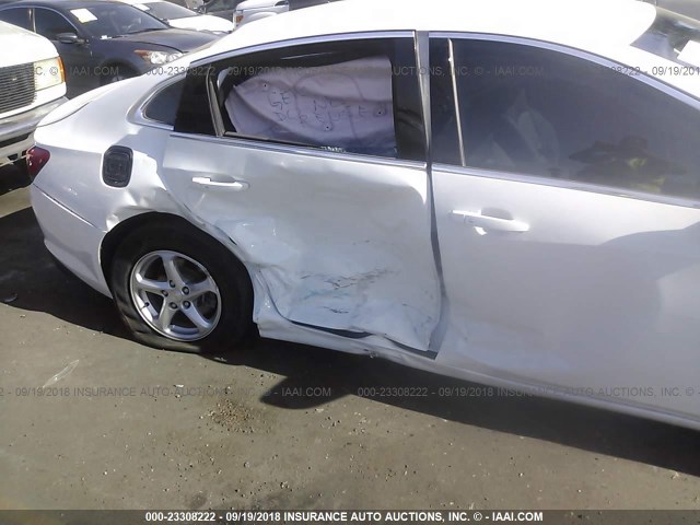 1G1ZB5ST8HF138330 - 2017 CHEVROLET MALIBU LS 白色 照片 6