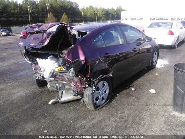 3KPFL4A73HE152930 - 2017 KIA FORTE LX/S MAROON photo 4