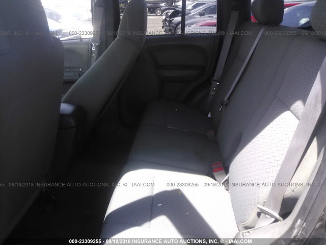 1J4GK38KX6W159155 - 2006 JEEP LIBERTY RENEGADE BLACK photo 8