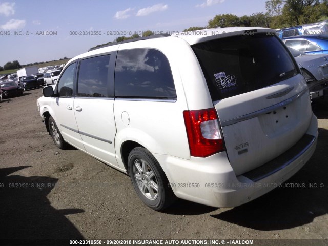 2A4RR5DG1BR723117 - 2011 CHRYSLER TOWN & COUNTRY TOURING WHITE photo 3