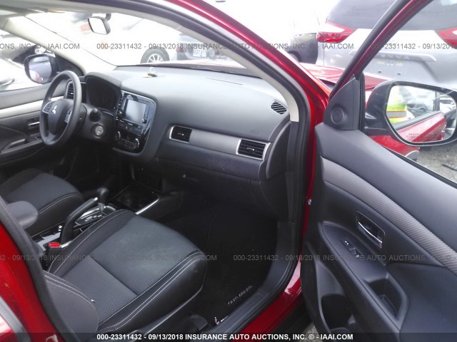 JA4AZ3A31JZ062311 - 2018 MITSUBISHI OUTLANDER SE/SEL RED photo 5