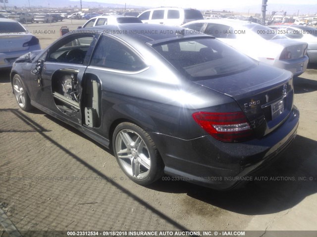 WDDGJ4HB9EG237261 - 2014 MERCEDES-BENZ C 250 GRAY photo 3