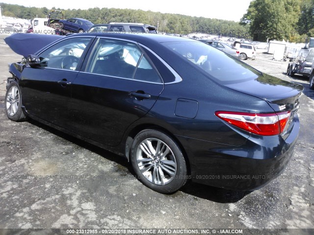 4T1BF1FK0GU520798 - 2016 TOYOTA CAMRY LE/XLE/SE/XSE 深蓝色 照片 3