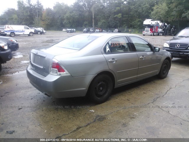 3FAHP06Z58R134234 - 2008 FORD FUSION S GRAY photo 4