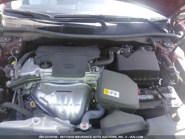 4T1BF1FK6HU739914 - 2017 TOYOTA CAMRY LE/XLE/SE/XSE RED photo 10