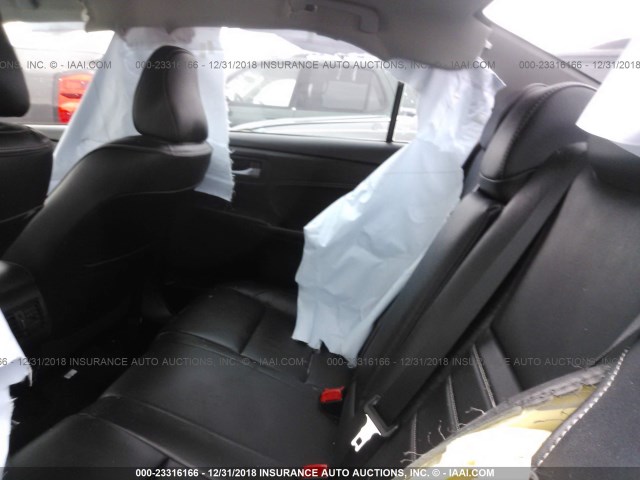 4T1BF1FK6HU739914 - 2017 TOYOTA CAMRY LE/XLE/SE/XSE RED photo 8