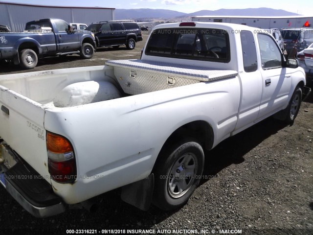 5TEVL52N62Z092818 - 2002 TOYOTA TACOMA XTRACAB WHITE photo 4