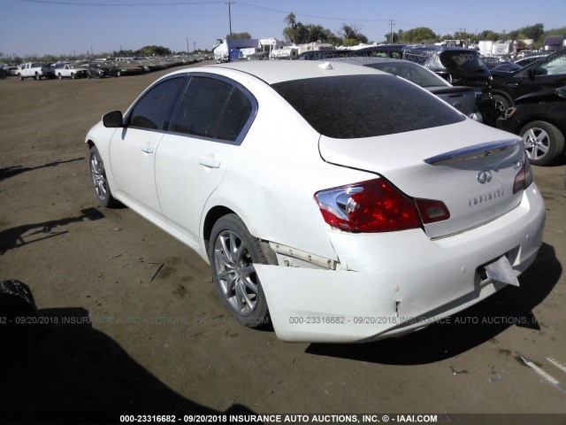 JN1CV6AR8DM750844 - 2013 INFINITI G37 WHITE photo 3