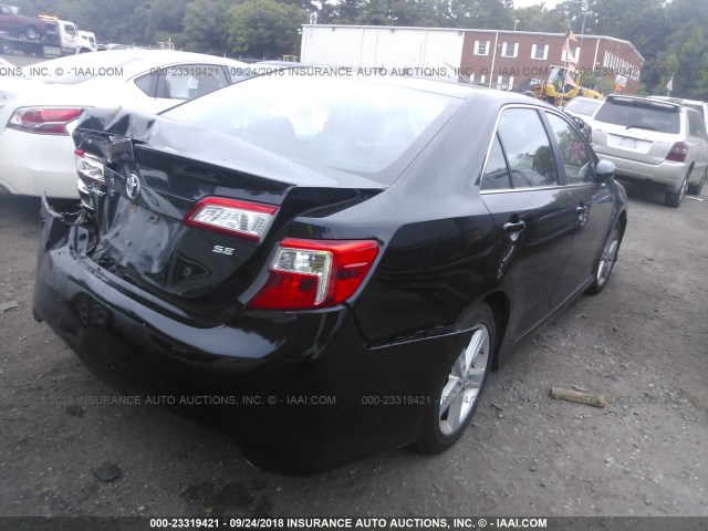 4T1BF1FK3CU599846 - 2012 TOYOTA CAMRY SE/LE/XLE BLACK photo 4