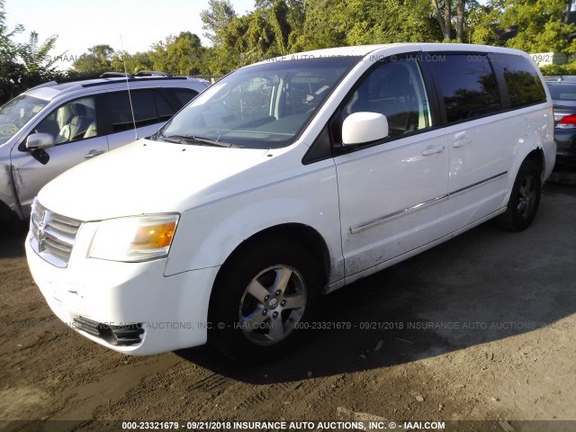 2D8HN54P48R655239 - 2008 DODGE GRAND CARAVAN SXT WHITE photo 2