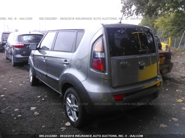 KNDJT2A27B7248828 - 2011 KIA SOUL +/!/SPORT GRAY photo 3