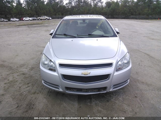 1G1ZC5E03AF190050 - 2010 CHEVROLET MALIBU 1LT ვერცხლისფერი ფოტო 6