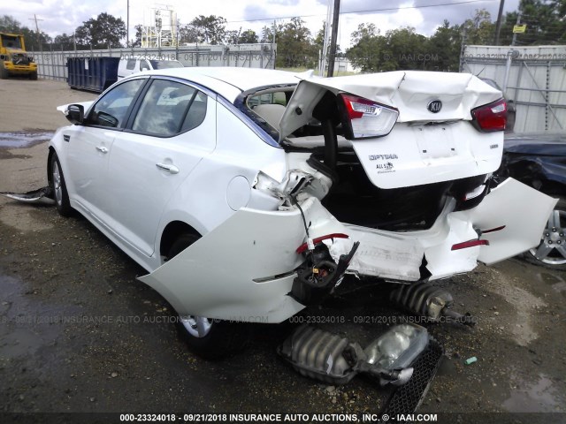 KNAGM4A74E5516102 - 2014 KIA OPTIMA LX WHITE photo 3