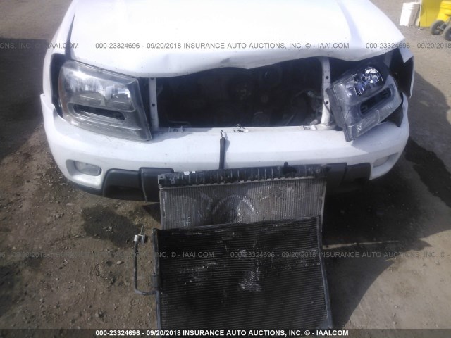 1GNET16S236113226 - 2003 CHEVROLET TRAILBLAZER EXT WHITE photo 6