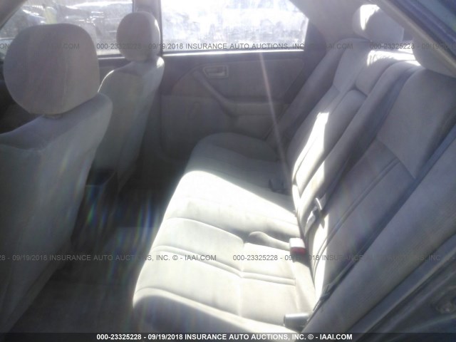 4T1BG22K3WU311028 - 1998 TOYOTA CAMRY CE/LE/XLE 绿色 照片 8