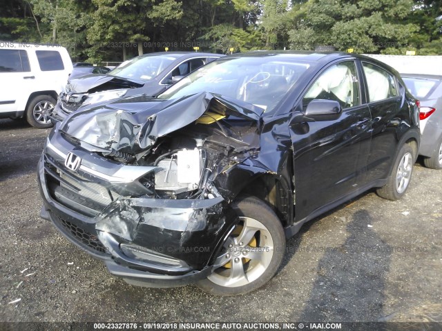 3CZRU6H35JG714159 - 2018 HONDA HR-V LX BLACK photo 2