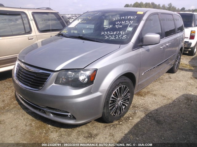 2C4RC1HG9ER232258 - 2014 CHRYSLER TOWN & COUNTRY S SILVER photo 2
