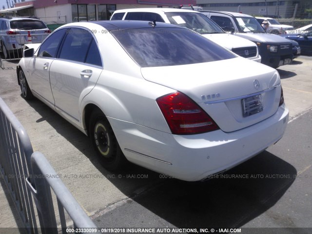 WDDNG7DB9CA470957 - 2012 MERCEDES-BENZ S 550 WHITE photo 3