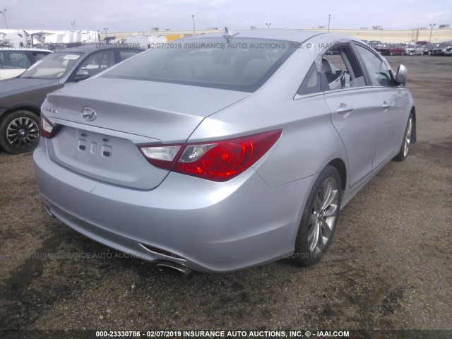 5NPEC4AC4BH292478 - 2011 HYUNDAI SONATA SE/LIMITED SILVER photo 4