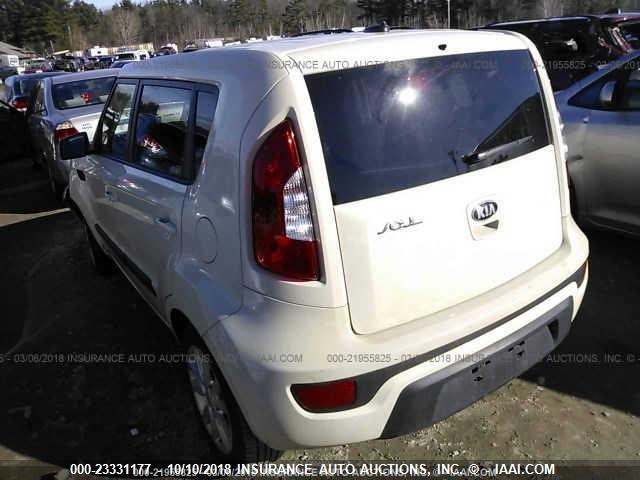 KNDJT2A61D7526094 - 2013 KIA SOUL +/!/SPORT WHITE photo 3