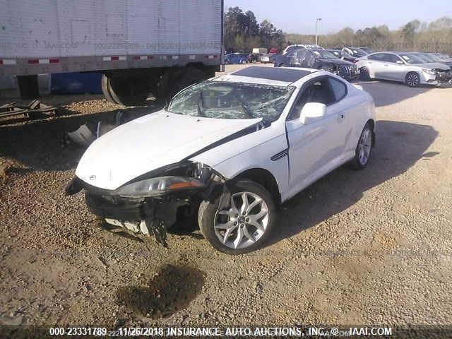 KMHHN66F28U270544 - 2008 HYUNDAI TIBURON GT/SE/GT LIMITED WHITE photo 2