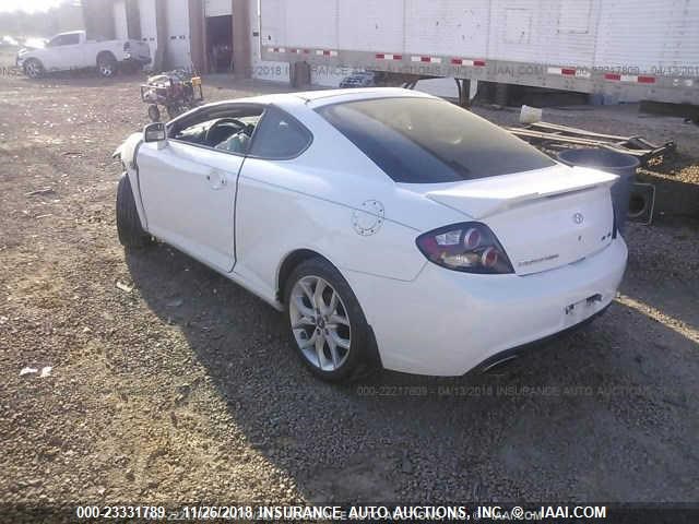 KMHHN66F28U270544 - 2008 HYUNDAI TIBURON GT/SE/GT LIMITED WHITE photo 3